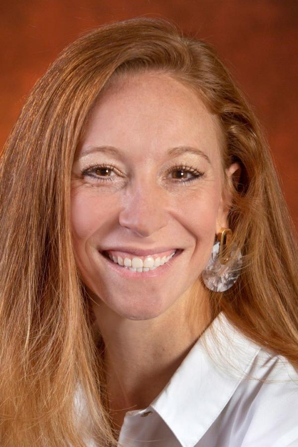 Dr. Jennifer Hamilton