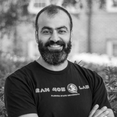 Dr. Ravinder Nagpal