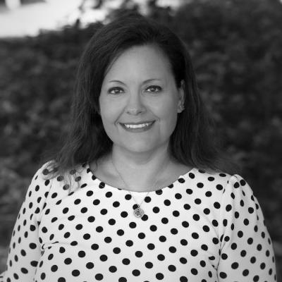 Lisa Trone