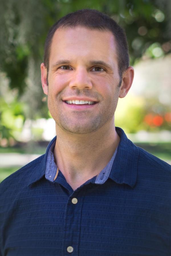 Dr. Bradley Gordon