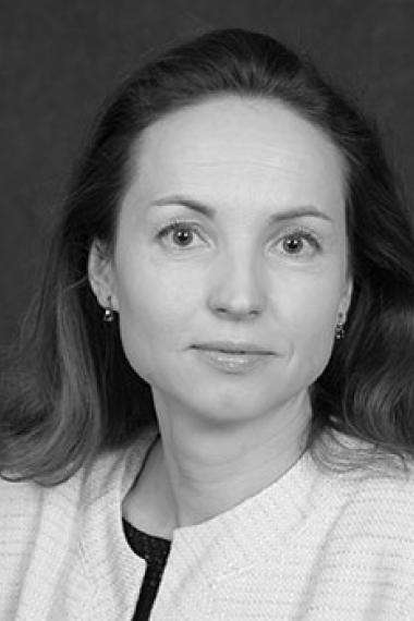 Dr. Dina Vyortkina